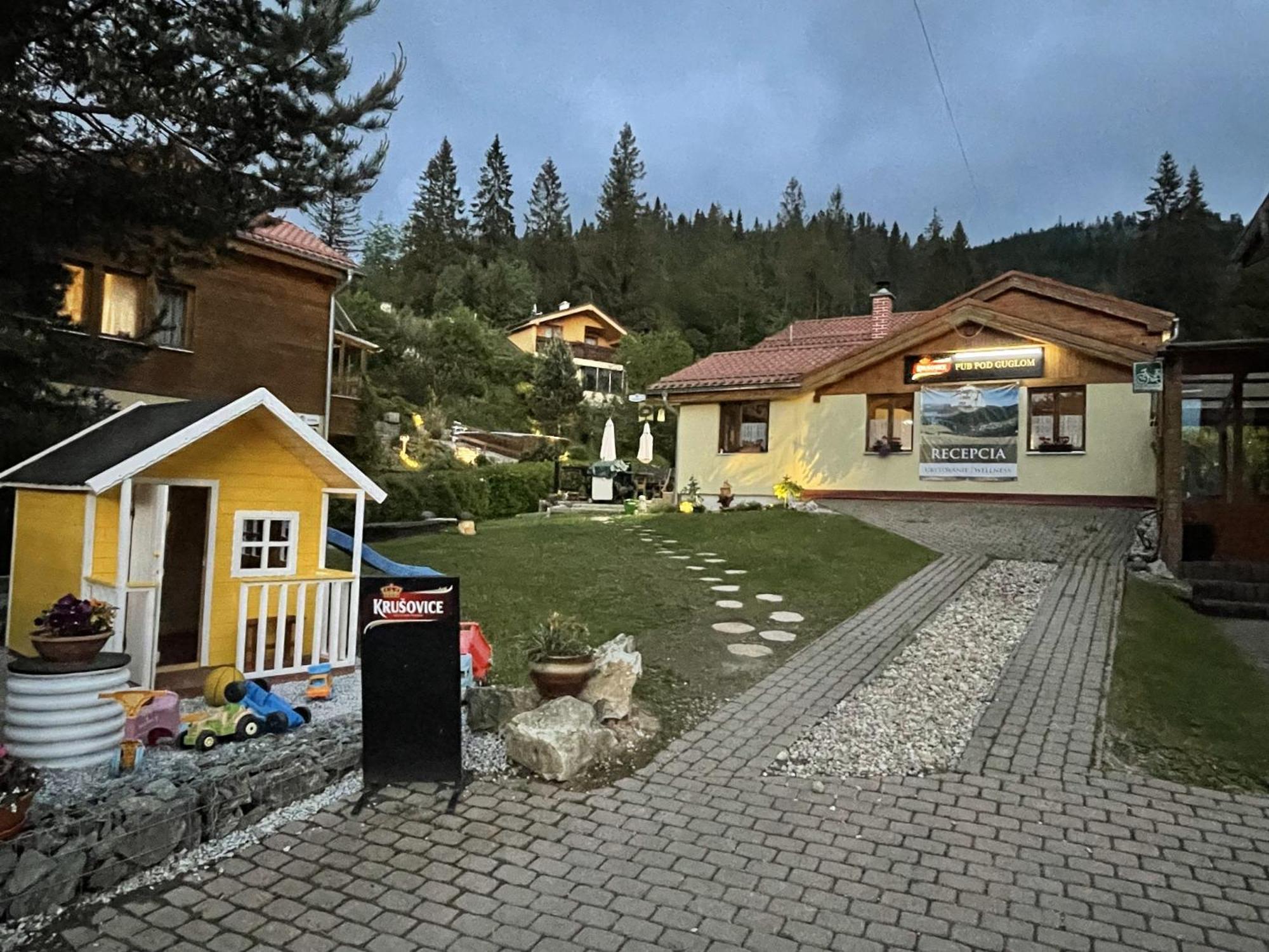Penzion Pod Guglom Mlynky Bagian luar foto