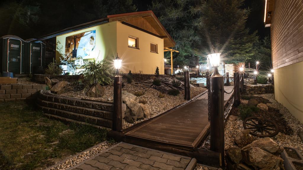 Penzion Pod Guglom Mlynky Bagian luar foto